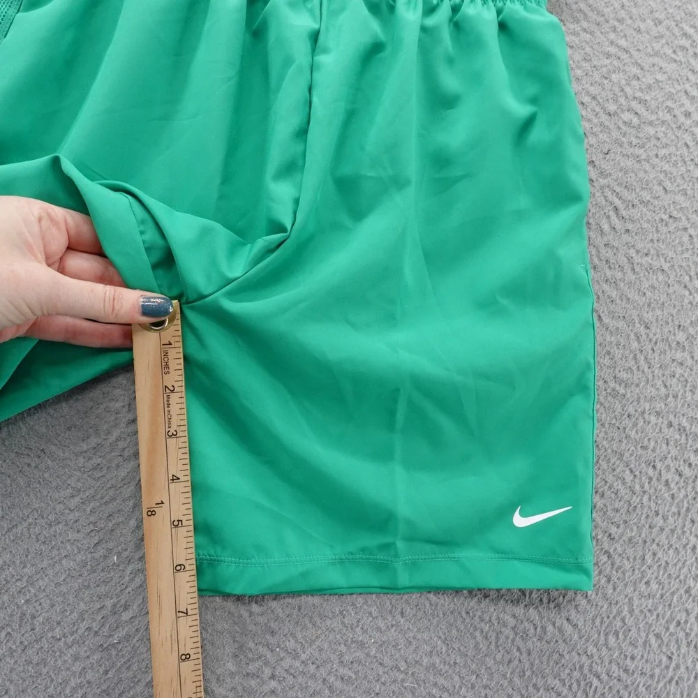 Nike Kids Dri FIT Training Shorts Green Youth Size Large NEW‎